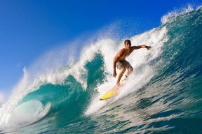 kaiyun网站-内马尔在美洲杯期间为队友加油，展现团队精神，内马尔拿过美州杯冠军吗