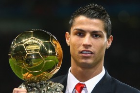 开云全站-福特：凭借精准传球与优秀控制力，成为全黑队的战术核心，territory福特